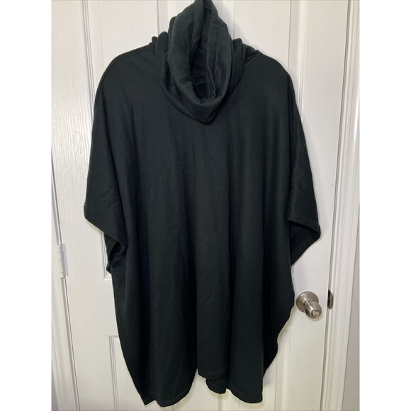 Vintage Harmal Poncho Cape One Size Turtle Neck Snap Sides Black Sweatshirt - Picture 1 of 9